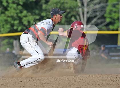 Thumbnail 3 in St. Joseph vs Montville (CIAC Class M Second Round) photogallery.