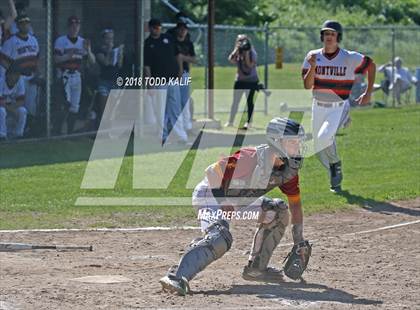 Thumbnail 2 in St. Joseph vs Montville (CIAC Class M Second Round) photogallery.
