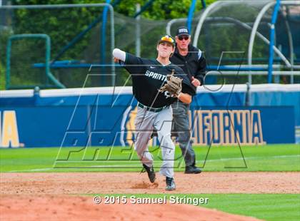 Thumbnail 2 in College Park vs. De La Salle photogallery.