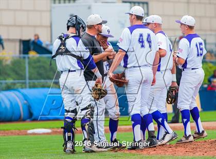 Thumbnail 3 in College Park vs. De La Salle photogallery.