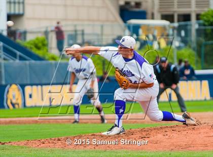 Thumbnail 3 in College Park vs. De La Salle photogallery.