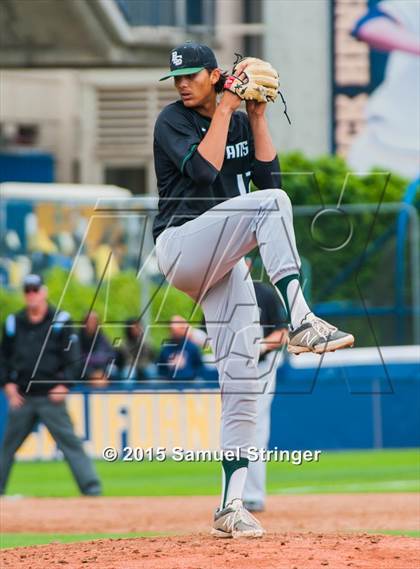 Thumbnail 2 in College Park vs. De La Salle photogallery.