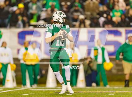 Thumbnail 1 in Dutch Fork vs Summerville (SCHSL 5A Division 1 Final) photogallery.