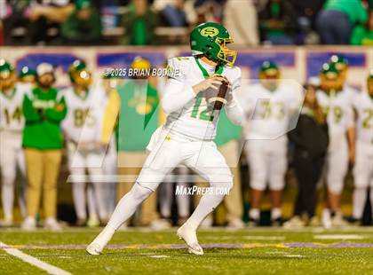 Thumbnail 2 in Dutch Fork vs Summerville (SCHSL 5A Division 1 Final) photogallery.