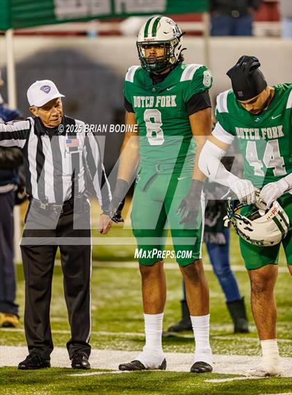 Thumbnail 1 in Dutch Fork vs Summerville (SCHSL 5A Division 1 Final) photogallery.