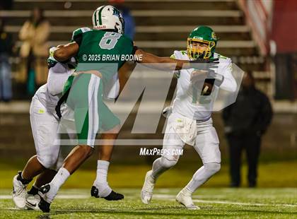 Thumbnail 1 in Dutch Fork vs Summerville (SCHSL 5A Division 1 Final) photogallery.