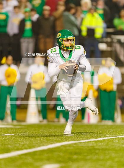 Thumbnail 3 in Dutch Fork vs Summerville (SCHSL 5A Division 1 Final) photogallery.