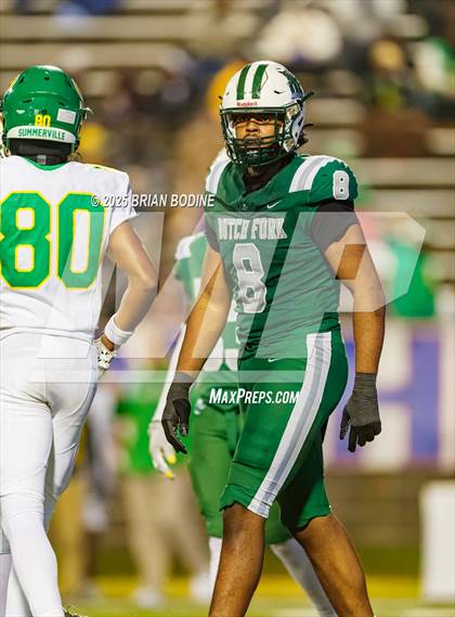 Thumbnail 2 in Dutch Fork vs Summerville (SCHSL 5A Division 1 Final) photogallery.