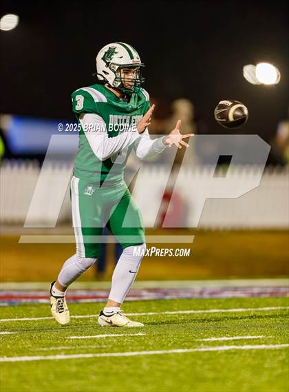 Thumbnail 3 in Dutch Fork vs Summerville (SCHSL 5A Division 1 Final) photogallery.