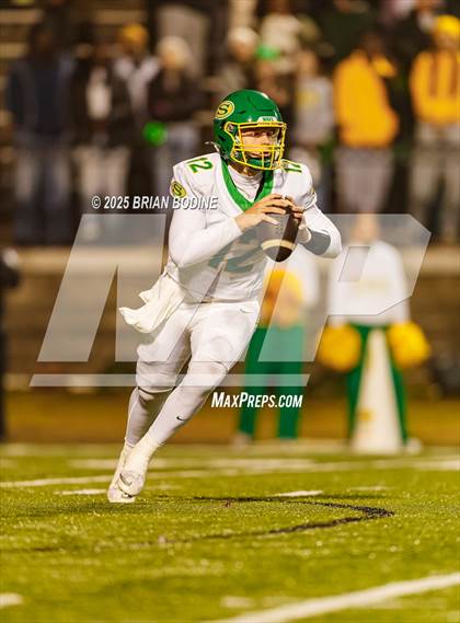 Thumbnail 2 in Dutch Fork vs Summerville (SCHSL 5A Division 1 Final) photogallery.