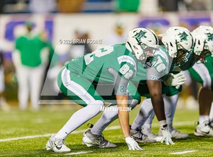 Thumbnail 2 in Dutch Fork vs Summerville (SCHSL 5A Division 1 Final) photogallery.