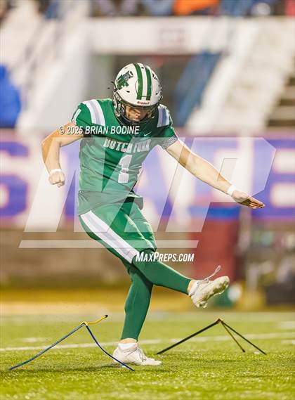 Thumbnail 3 in Dutch Fork vs Summerville (SCHSL 5A Division 1 Final) photogallery.
