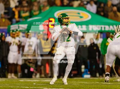 Thumbnail 1 in Dutch Fork vs Summerville (SCHSL 5A Division 1 Final) photogallery.