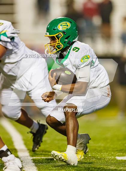 Thumbnail 3 in Dutch Fork vs Summerville (SCHSL 5A Division 1 Final) photogallery.