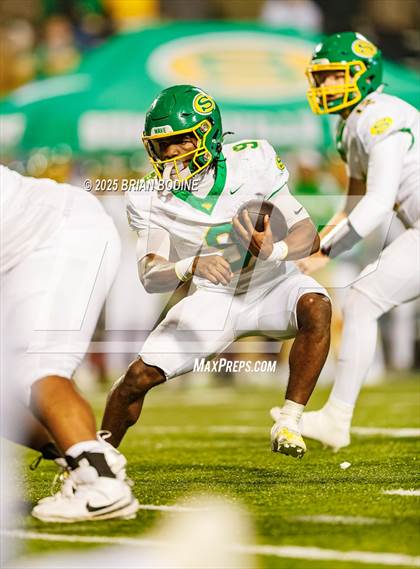 Thumbnail 1 in Dutch Fork vs Summerville (SCHSL 5A Division 1 Final) photogallery.