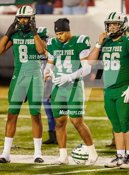 Thumbnail 3 in Dutch Fork vs Summerville (SCHSL 5A Division 1 Final) photogallery.