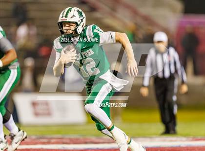 Thumbnail 2 in Dutch Fork vs Summerville (SCHSL 5A Division 1 Final) photogallery.