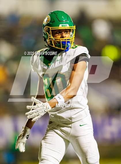 Thumbnail 1 in Dutch Fork vs Summerville (SCHSL 5A Division 1 Final) photogallery.