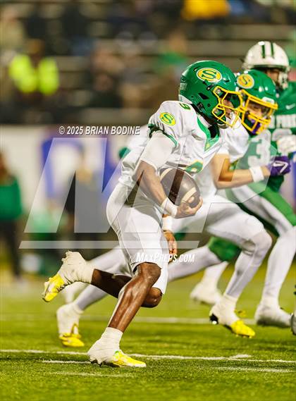 Thumbnail 1 in Dutch Fork vs Summerville (SCHSL 5A Division 1 Final) photogallery.