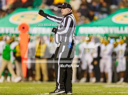 Thumbnail 3 in Dutch Fork vs Summerville (SCHSL 5A Division 1 Final) photogallery.