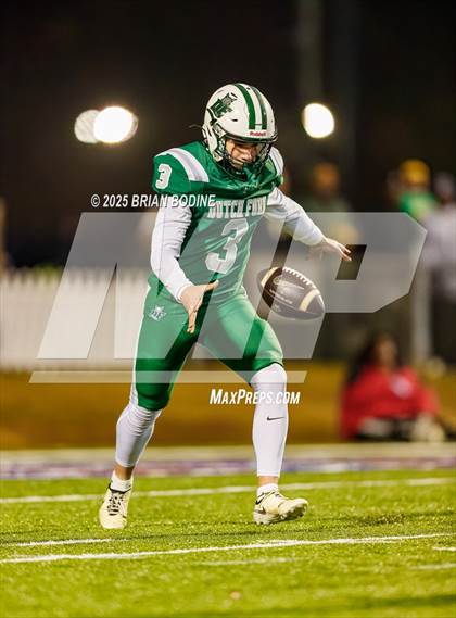 Thumbnail 1 in Dutch Fork vs Summerville (SCHSL 5A Division 1 Final) photogallery.