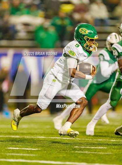 Thumbnail 1 in Dutch Fork vs Summerville (SCHSL 5A Division 1 Final) photogallery.