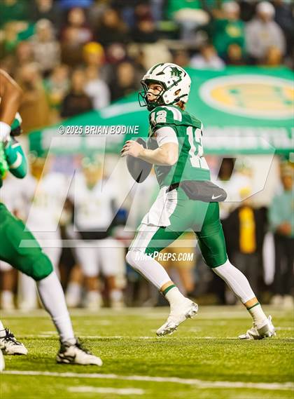 Thumbnail 3 in Dutch Fork vs Summerville (SCHSL 5A Division 1 Final) photogallery.