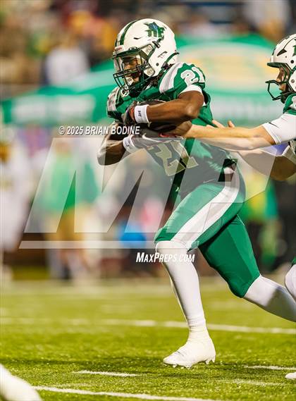 Thumbnail 1 in Dutch Fork vs Summerville (SCHSL 5A Division 1 Final) photogallery.
