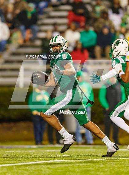 Thumbnail 1 in Dutch Fork vs Summerville (SCHSL 5A Division 1 Final) photogallery.