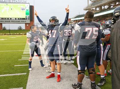 Thumbnail 1 in Allen vs. Cedar Ridge (UIL 6A Division 1 Semifinal) photogallery.
