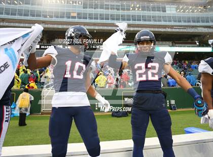 Thumbnail 1 in Allen vs. Cedar Ridge (UIL 6A Division 1 Semifinal) photogallery.