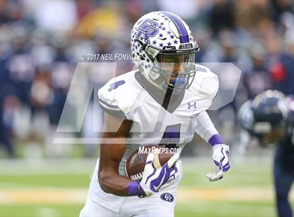 Thumbnail 2 in Allen vs. Cedar Ridge (UIL 6A Division 1 Semifinal) photogallery.