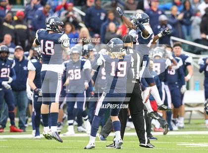 Thumbnail 1 in Allen vs. Cedar Ridge (UIL 6A Division 1 Semifinal) photogallery.