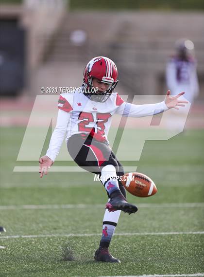 Thumbnail 1 in Grantsville vs. Morgan (UHSAA 3A Semifinal) photogallery.