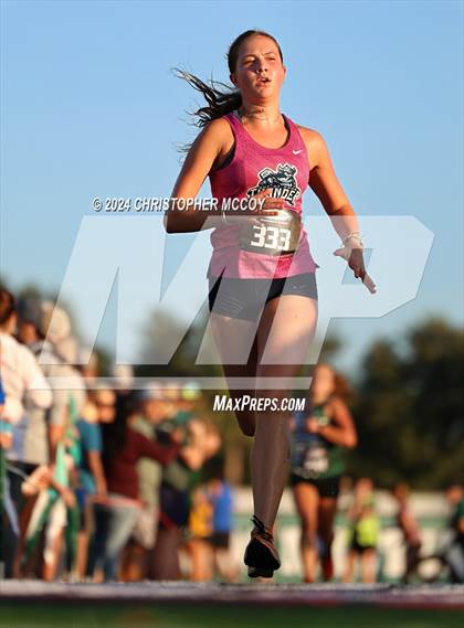 Thumbnail 2 in Lakewood Ranch Invitational photogallery.