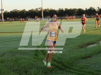 Thumbnail 2 in Lakewood Ranch Invitational photogallery.