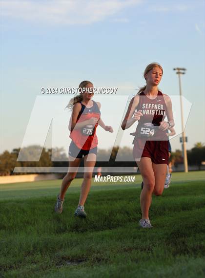 Thumbnail 3 in Lakewood Ranch Invitational photogallery.