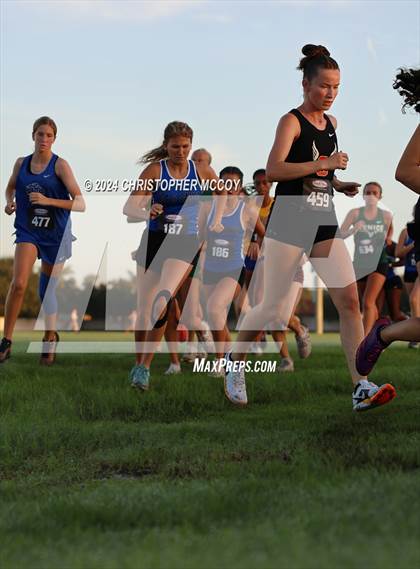 Thumbnail 1 in Lakewood Ranch Invitational photogallery.
