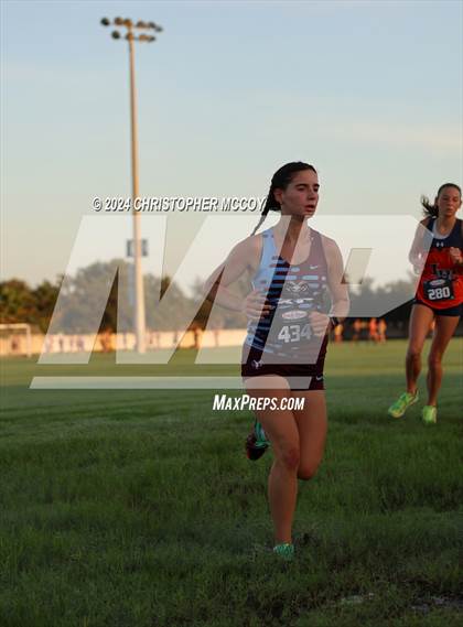 Thumbnail 3 in Lakewood Ranch Invitational photogallery.
