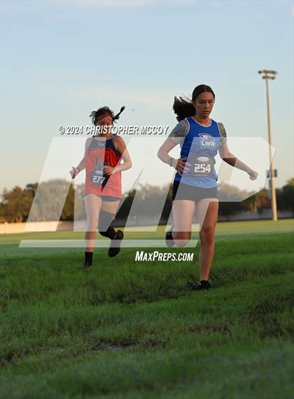 Thumbnail 2 in Lakewood Ranch Invitational photogallery.