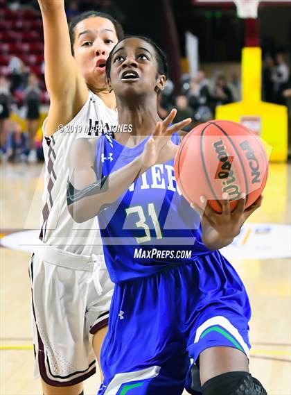 Thumbnail 3 in Xavier College Prep vs. Hamilton  (AIA 6A Final)  photogallery.
