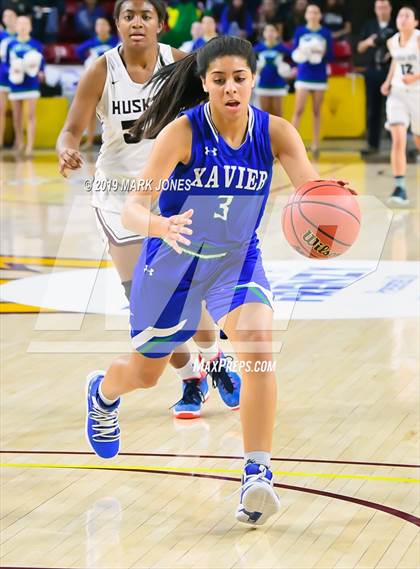 Thumbnail 3 in Xavier College Prep vs. Hamilton  (AIA 6A Final)  photogallery.