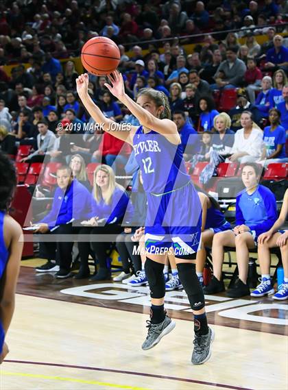 Thumbnail 2 in Xavier College Prep vs. Hamilton  (AIA 6A Final)  photogallery.