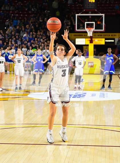 Thumbnail 2 in Xavier College Prep vs. Hamilton  (AIA 6A Final)  photogallery.