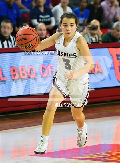 Thumbnail 3 in Xavier College Prep vs. Hamilton  (AIA 6A Final)  photogallery.