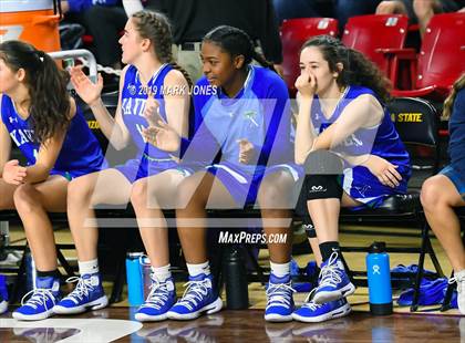 Thumbnail 3 in Xavier College Prep vs. Hamilton  (AIA 6A Final)  photogallery.
