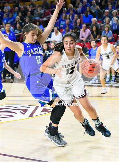 Thumbnail 3 in Xavier College Prep vs. Hamilton  (AIA 6A Final)  photogallery.