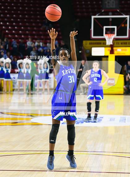 Thumbnail 3 in Xavier College Prep vs. Hamilton  (AIA 6A Final)  photogallery.