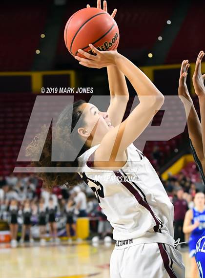 Thumbnail 2 in Xavier College Prep vs. Hamilton  (AIA 6A Final)  photogallery.
