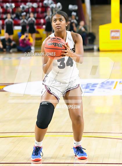 Thumbnail 2 in Xavier College Prep vs. Hamilton  (AIA 6A Final)  photogallery.